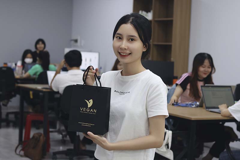Xưởng sản xuất trầm hương TPHCM xuong san xuat tram huong tphcm