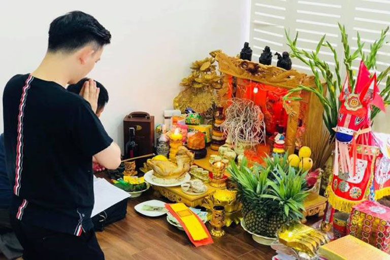 Cúng vía thần tài cung via than tai