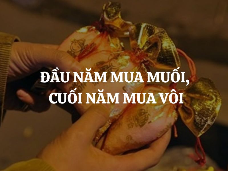 Vì sao đầu năm mua muối, cuối năm mua vôi? Ý nghĩa và những phong tục đặc sắc của người Việt