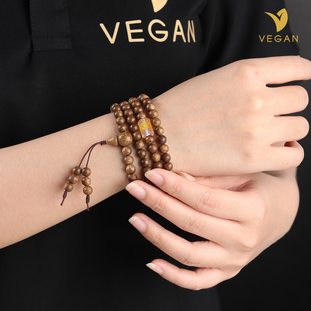 Vòng trầm hương 108 hạt 6mm mix charm Omani Trắng – Mệnh Thủy